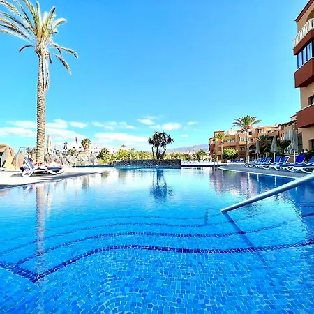 Studio By The Sea, Heated Pool In Tenerife South