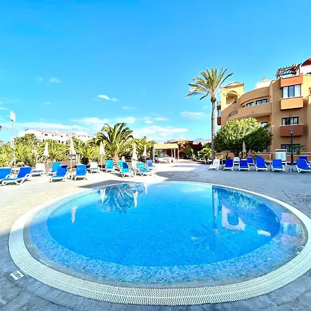Apartman Studio By The Sea, Heated Pool In Tenerife South *