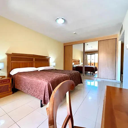 Apartman Studio By The Sea, Heated Pool In Tenerife South *