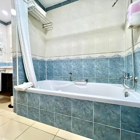 Apartman Studio By The Sea, Heated Pool In Tenerife South