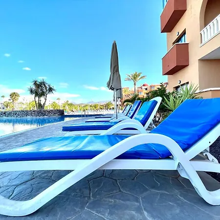 Studio By The Sea, Heated Pool In Tenerife South